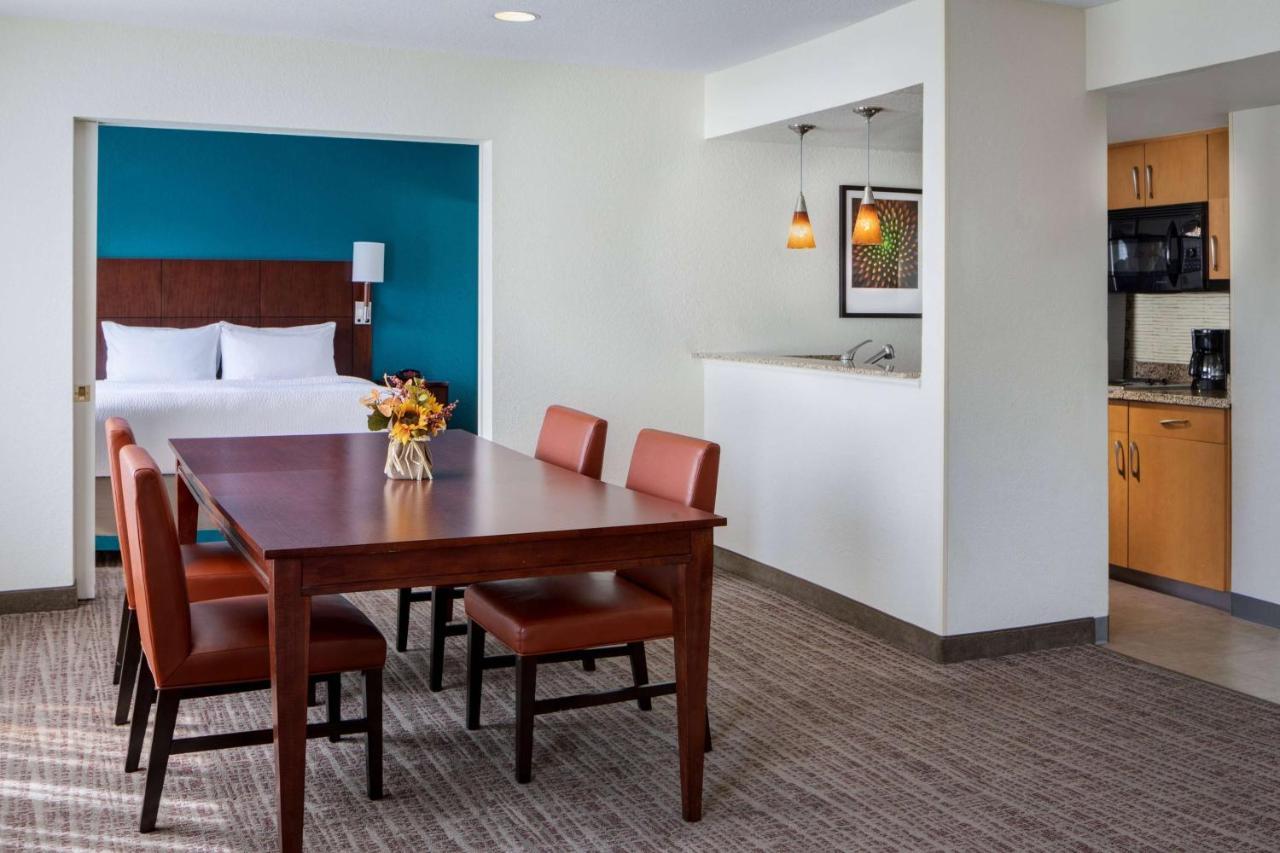 Sonesta Es Suites Dallas Medical Market Center Exteriér fotografie